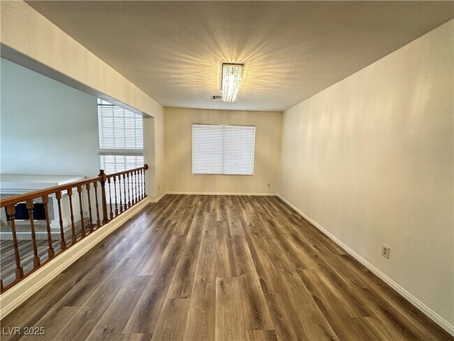 Foto del edificio - 8204 Tivoli Cove Dr