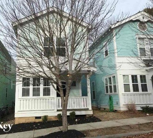 Primary Photo - 356 Spring St