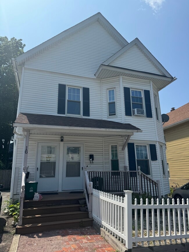 Building Photo - 16 McKinley Rd