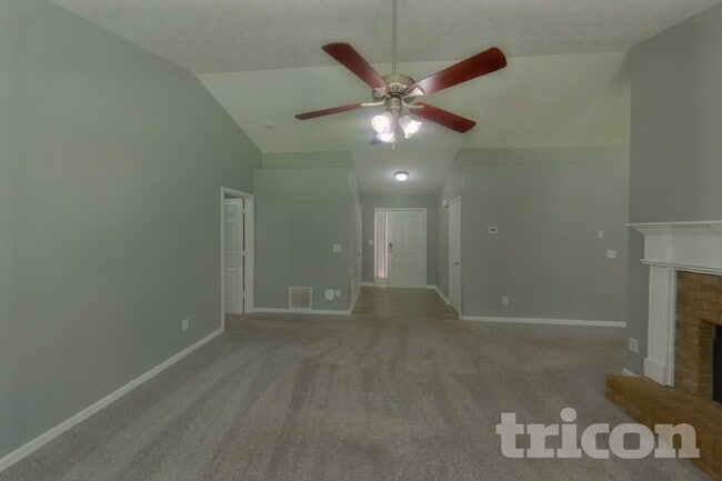 Building Photo - 65 Cranbrook Ct