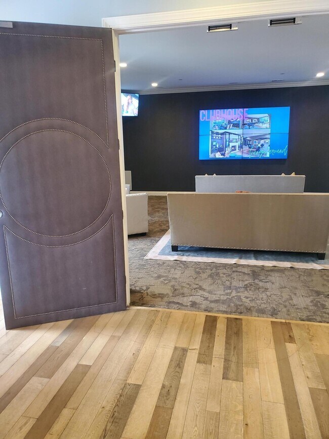 Foto del edificio - 5001 Olentangy River Rd