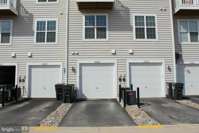 Building Photo - 22363 Concord Station Terrace