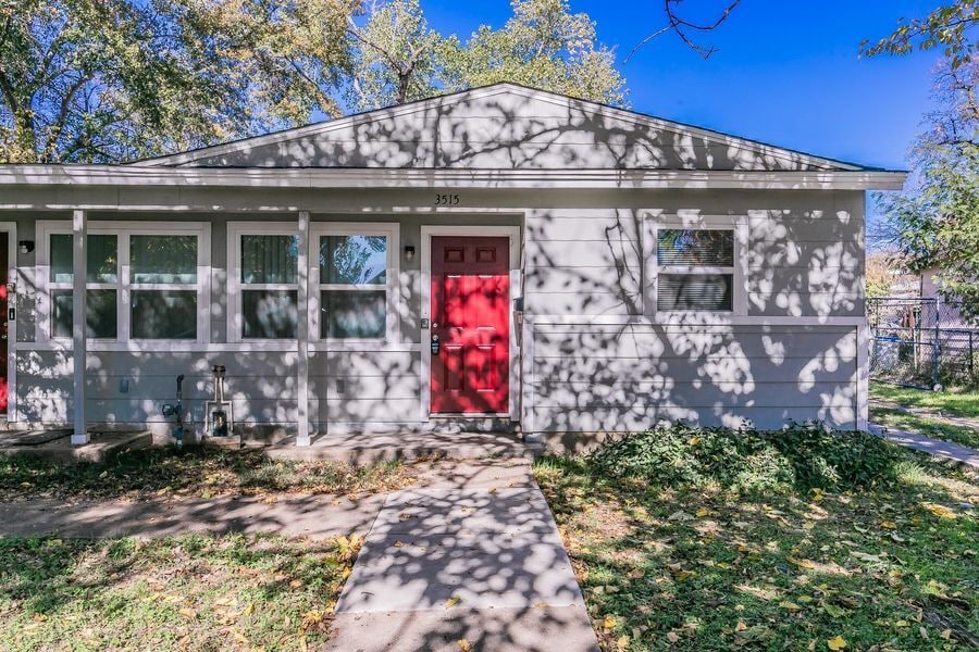 Photo - 3515 Selk Ave-