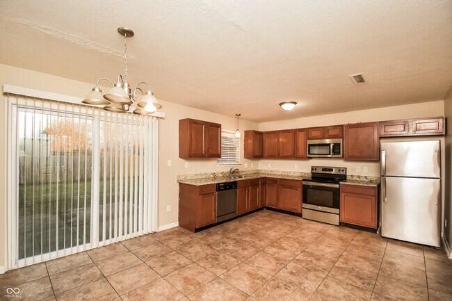 Building Photo - 10448 Bellchime Ct