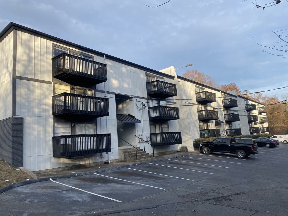 Primary Photo - East Ridge Flats and Townhomes