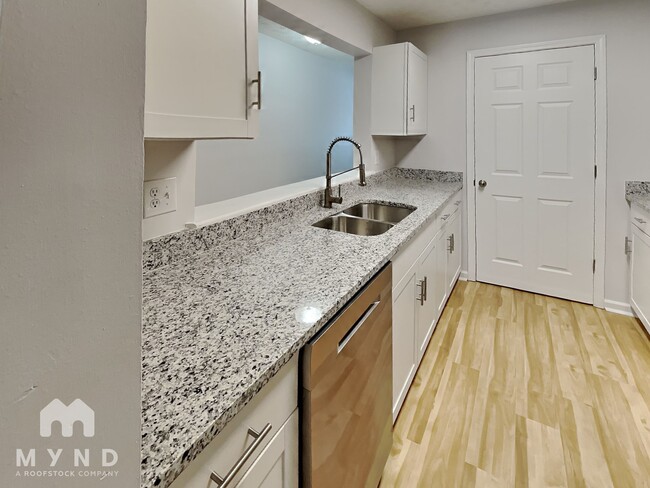 Building Photo - 14304 Waldrop Cove