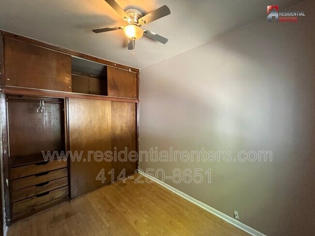 Building Photo - 234 N 37th St