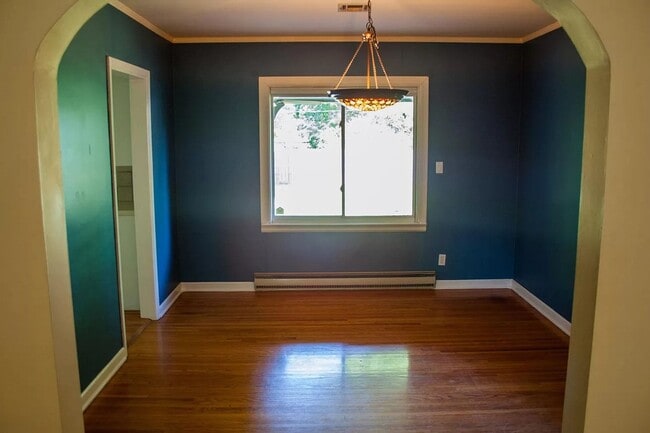 Building Photo - 2 Bed 1 Bath Tulsa Home Available in Fair ...