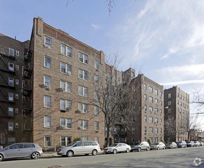 Celtic Park Apartments Woodside Ny Building Photo Celtic Park