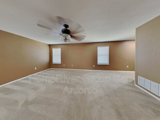 Building Photo - 5733 Ping Way