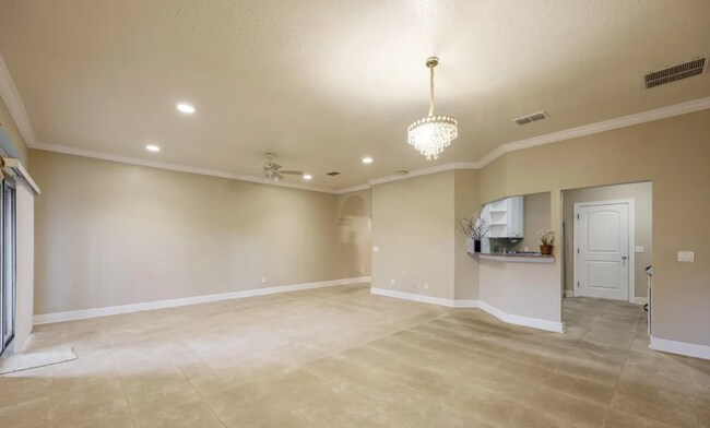 Building Photo - 1800 Kole Pl