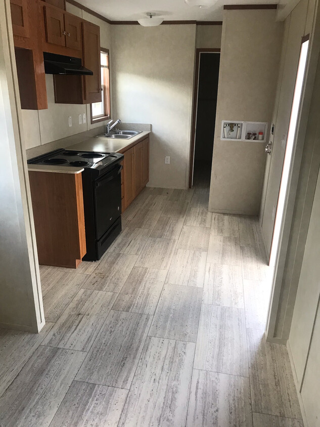Foto del edificio - 1700 N 1st St