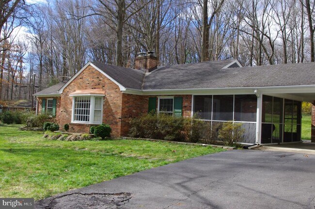 Foto del edificio - 9001 Glenbrook Rd