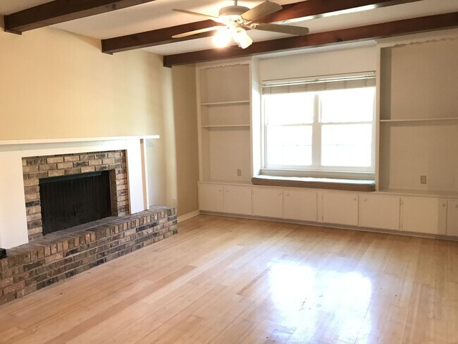 Foto del edificio - Downtown Fairhope - Walking Distance to Fa...