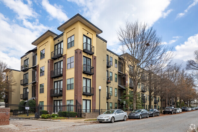 Building Photo - The Lofts at 5300