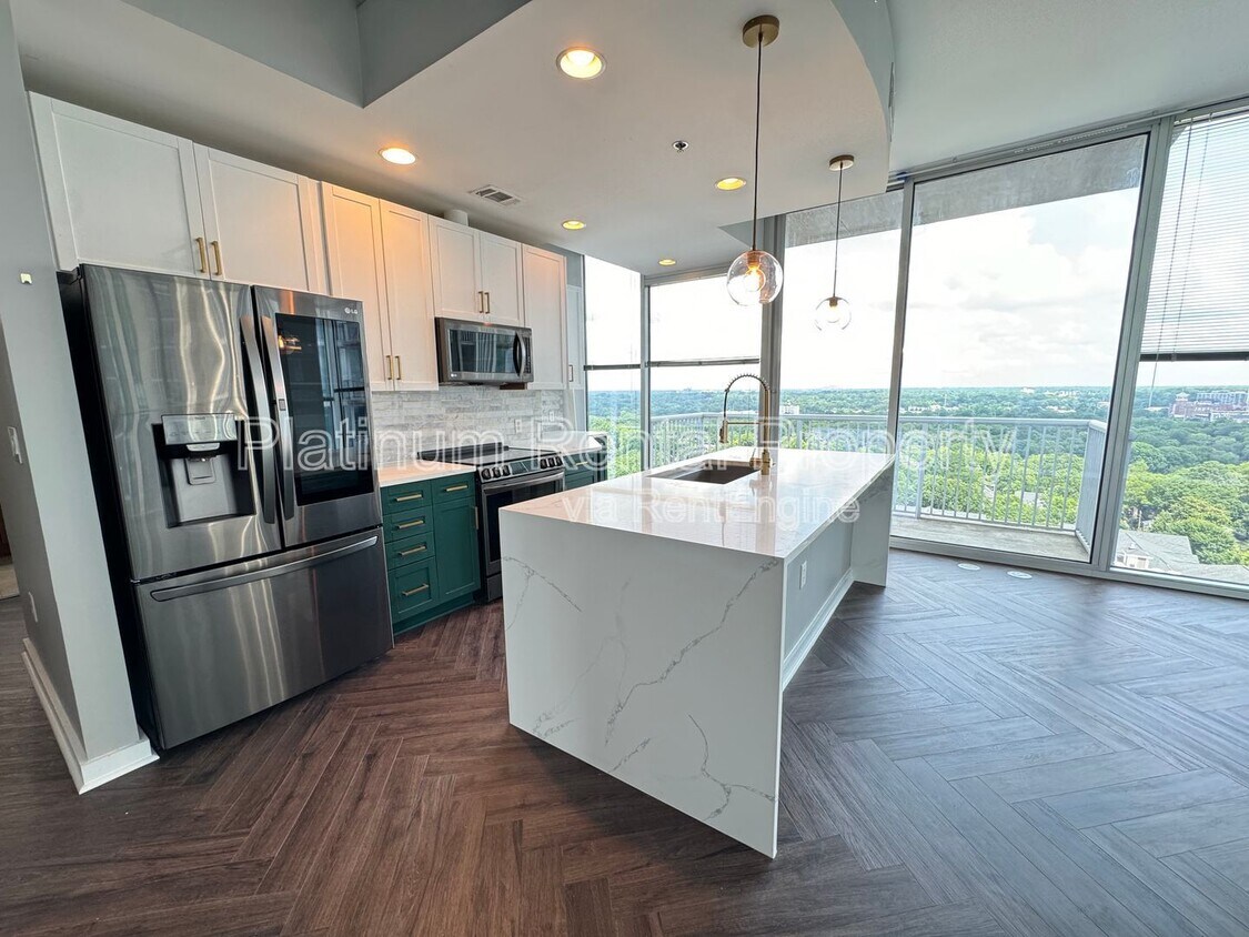Foto principal - 855 Peachtree St NE