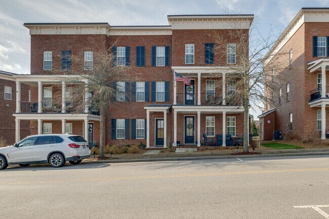 Building Photo - 2055 Tollgate Blvd
