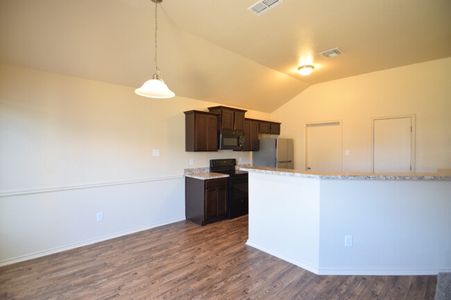 Foto del edificio - 1119 Jamestown Dr