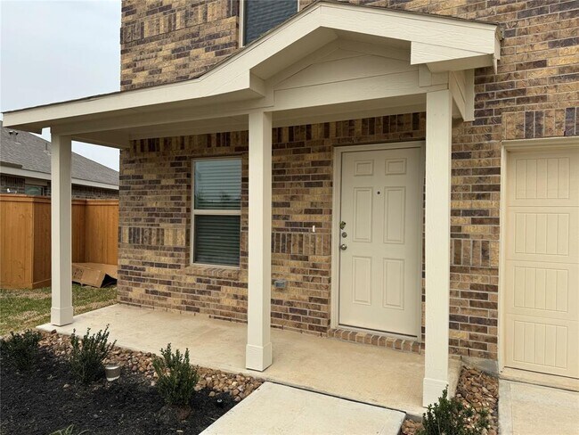 Building Photo - 27006 Breakaway Ln