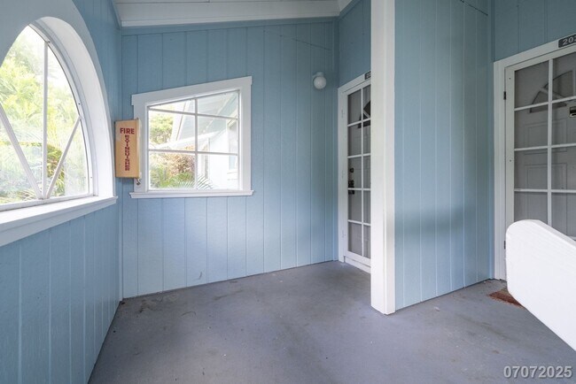 Foto del edificio - $3750- 2 Bd 2 Ba w/ 1 Pkg -355 Aoloa B201  KAILUA - PET FRIENDLY