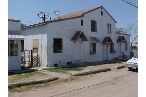 Primary Photo - 735 S Maple St