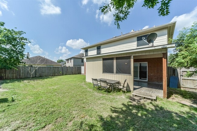 Building Photo - 3818 Brook Garden Ln