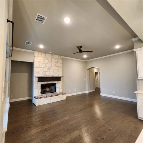 Building Photo - 136 Spring Run Dr