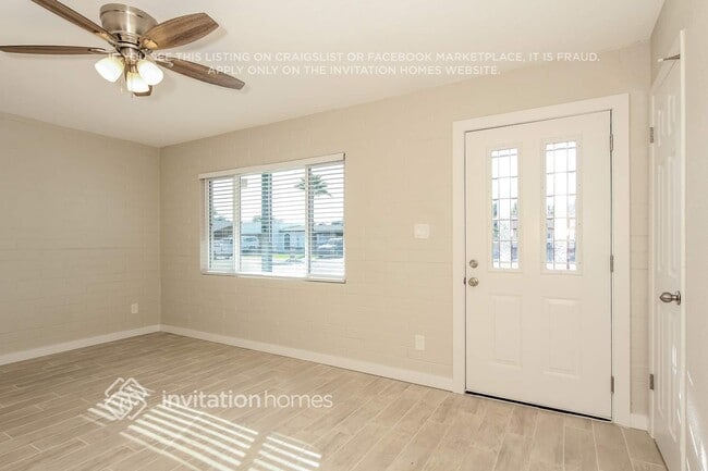 Building Photo - 2222 W Villa Maria Dr