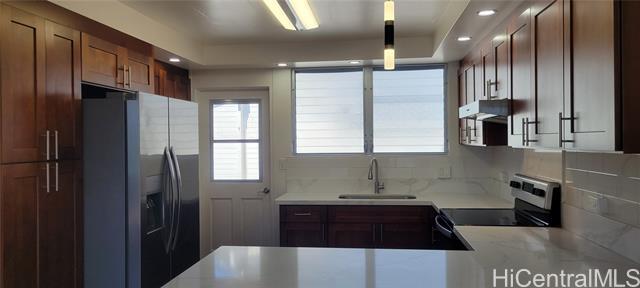 Building Photo - 2834 Kaimuki Ave