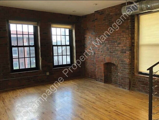 Foto del edificio - 1820 Washington St