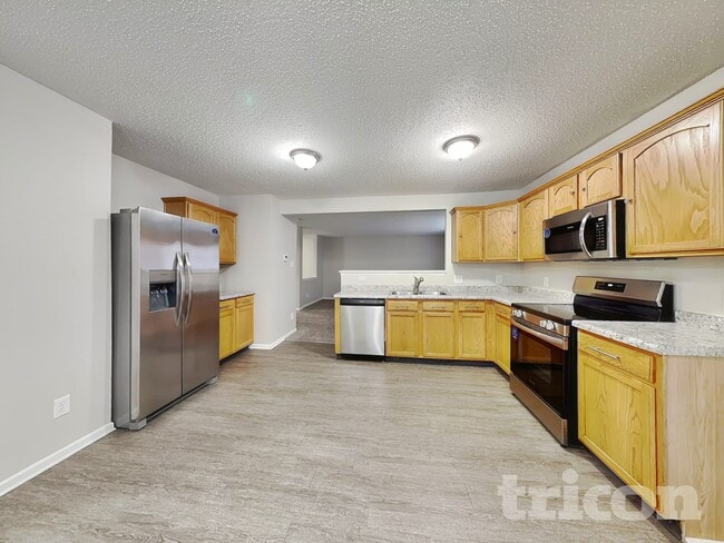 Building Photo - 2934 Ludwig Dr