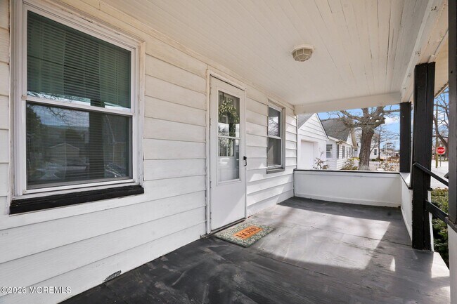 Foto del edificio - 1710 B St