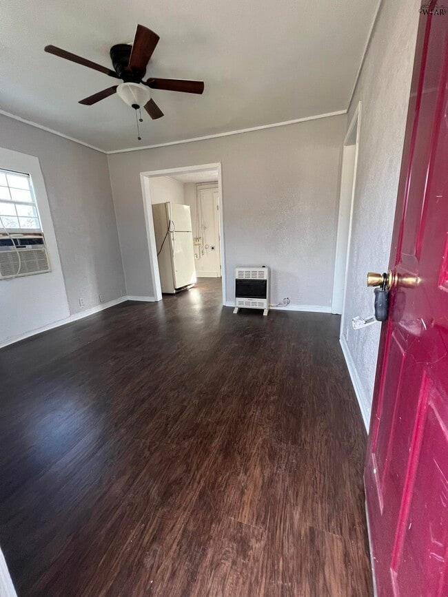 Foto del edificio - 103 N Hawthorne Ave