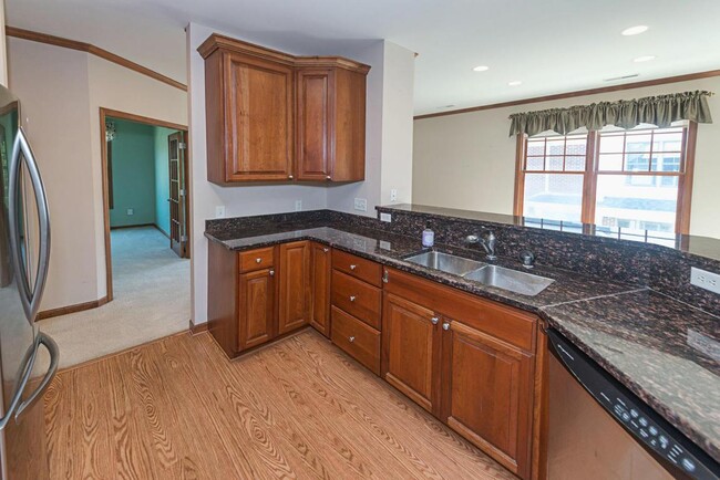 Kitchen - 1801 Norhardt Dr