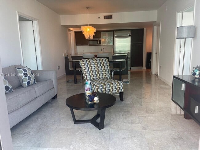 Building Photo - 500 Brickell Ave