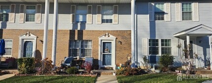 Building Photo - 214 Gambocz Ct