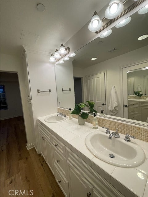 Building Photo - 12975 Agustin Pl