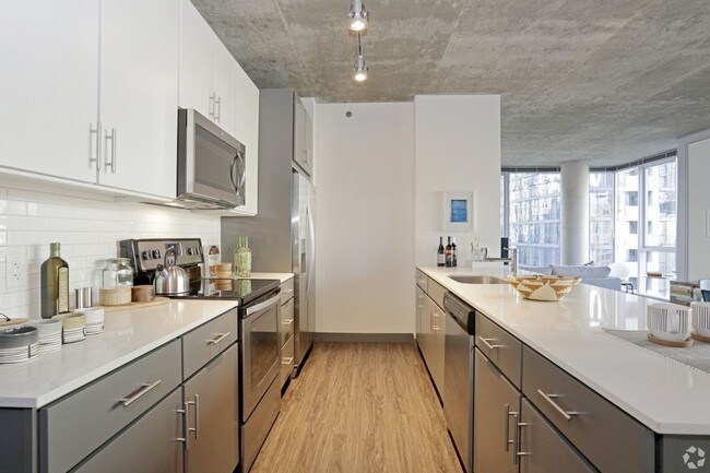 Building Photo - Luxury Downtown Apartments Multiple Units