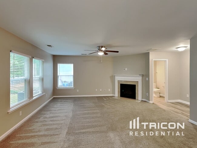 Foto del edificio - 3010 Parkland View Atlanta GA