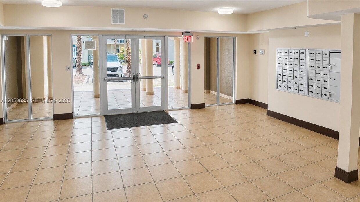 Foto del edificio - 11050 SW 196th St