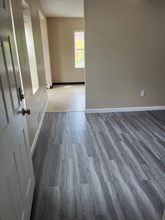 Foto principal - 287 Hartwell St