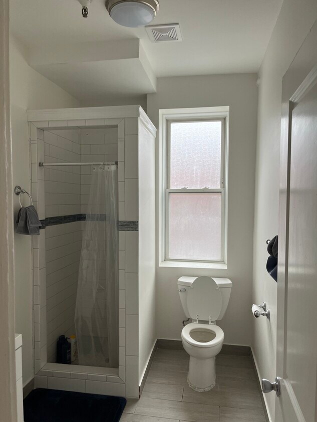 Primary Photo - 1173 Commonwealth Ave