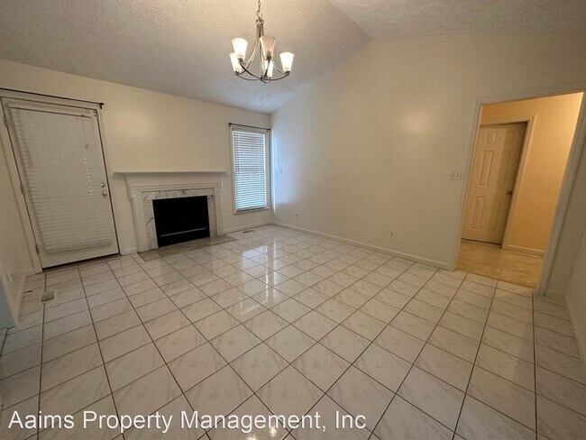 Foto del edificio - 3 br, 3 bath House - 5010 Summer Ridge Road
