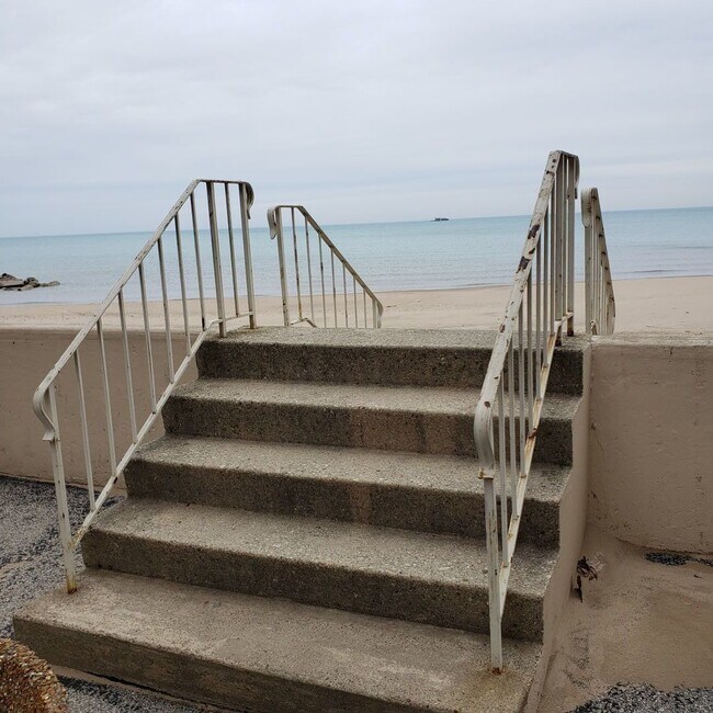 Foto del edificio - 2772 E 75th St