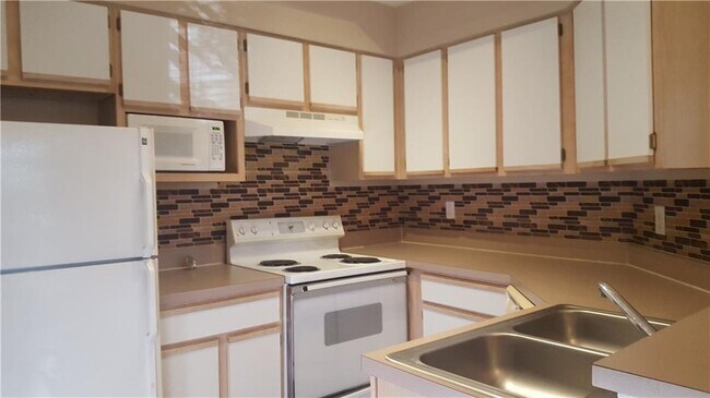 Foto del edificio - 6000 Shepherd Mountain Cove