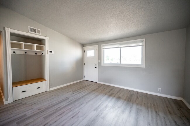 Foto del edificio - 4620 47th St