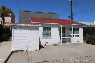 Building Photo - 116 S Halcyon Rd