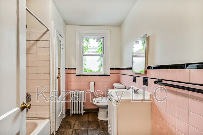 Foto del edificio - 4515 N Marvine St