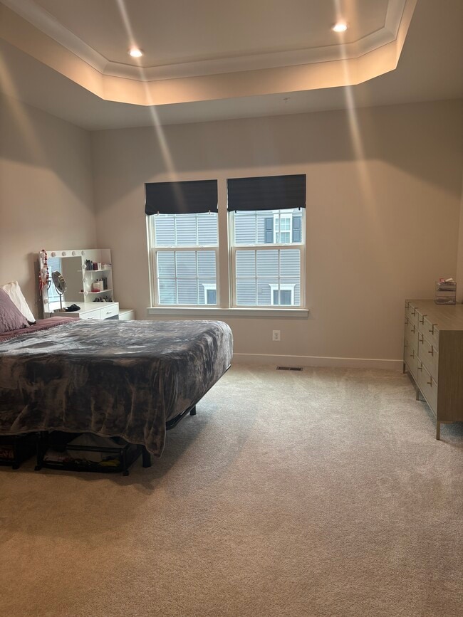 Foto del edificio - 16573 Fife Wy