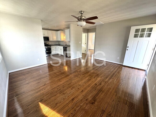 Foto del edificio - 1016 26th St SW